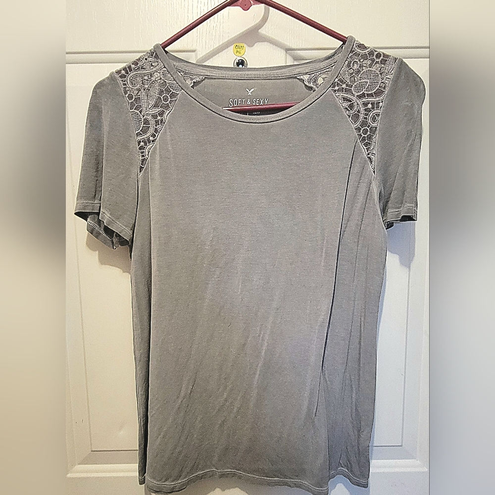 American Eagle Soft and Sexy Short Sleeve Shirt